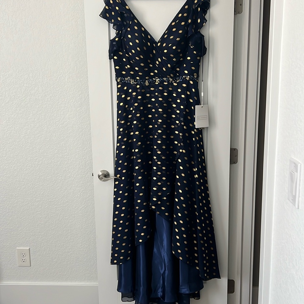 Mac Duggal NWT Navy and Gold Evening Gown